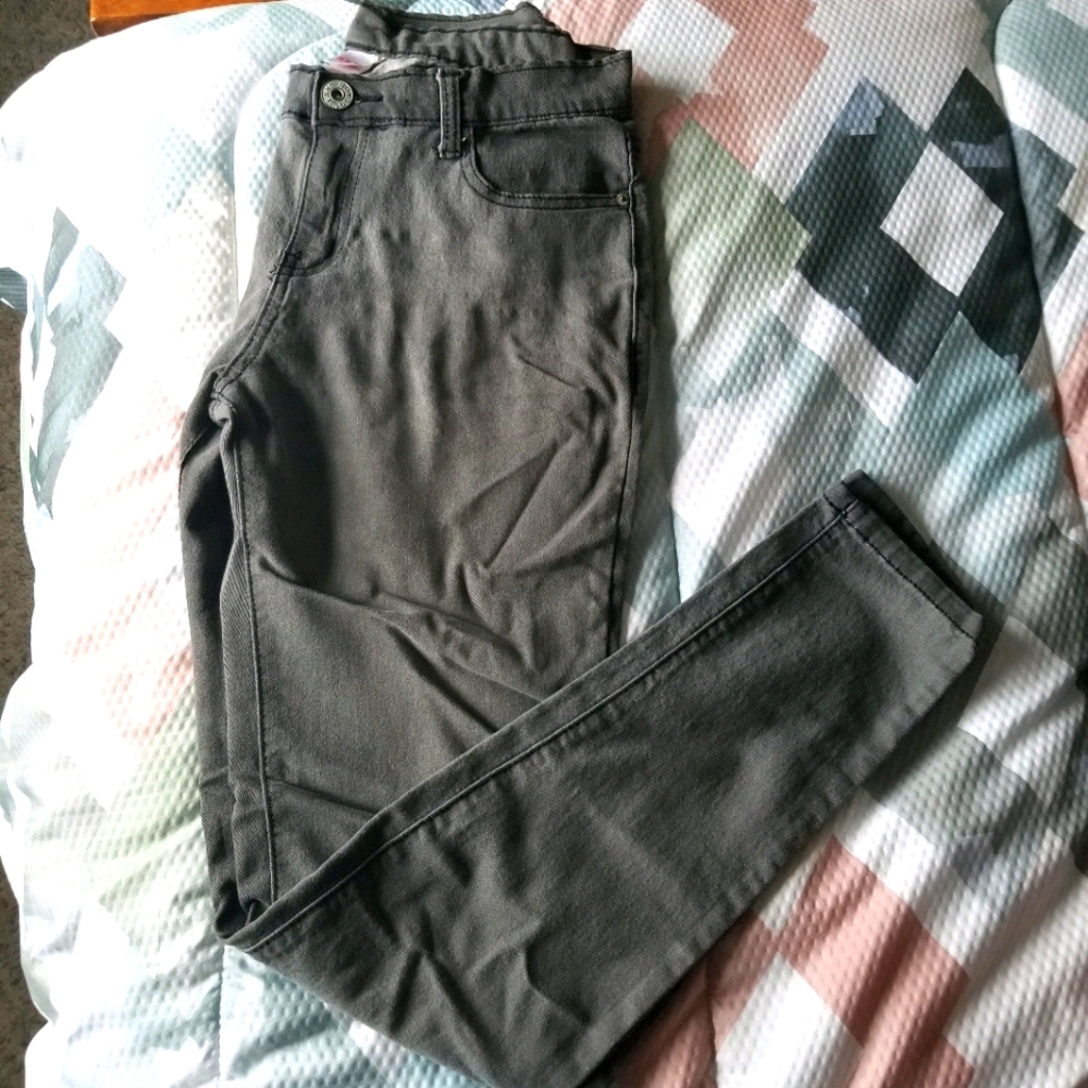 Women's skinny jeans